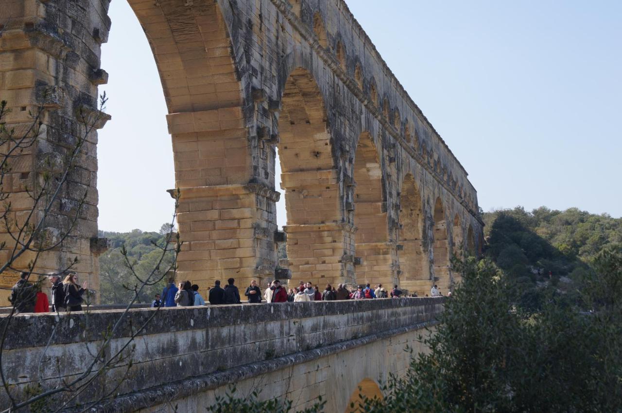 Confortable Villa De Vacances Entre Nimes, Le Pont Du Gard, Uzes, Arles, Avignon マルグリット エクステリア 写真