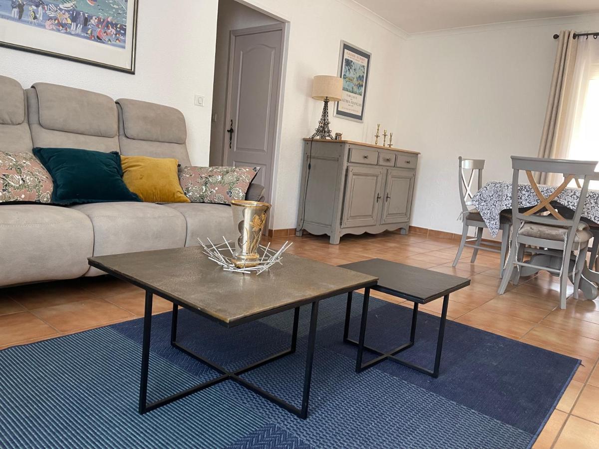 Confortable Villa De Vacances Entre Nimes, Le Pont Du Gard, Uzes, Arles, Avignon マルグリット エクステリア 写真
